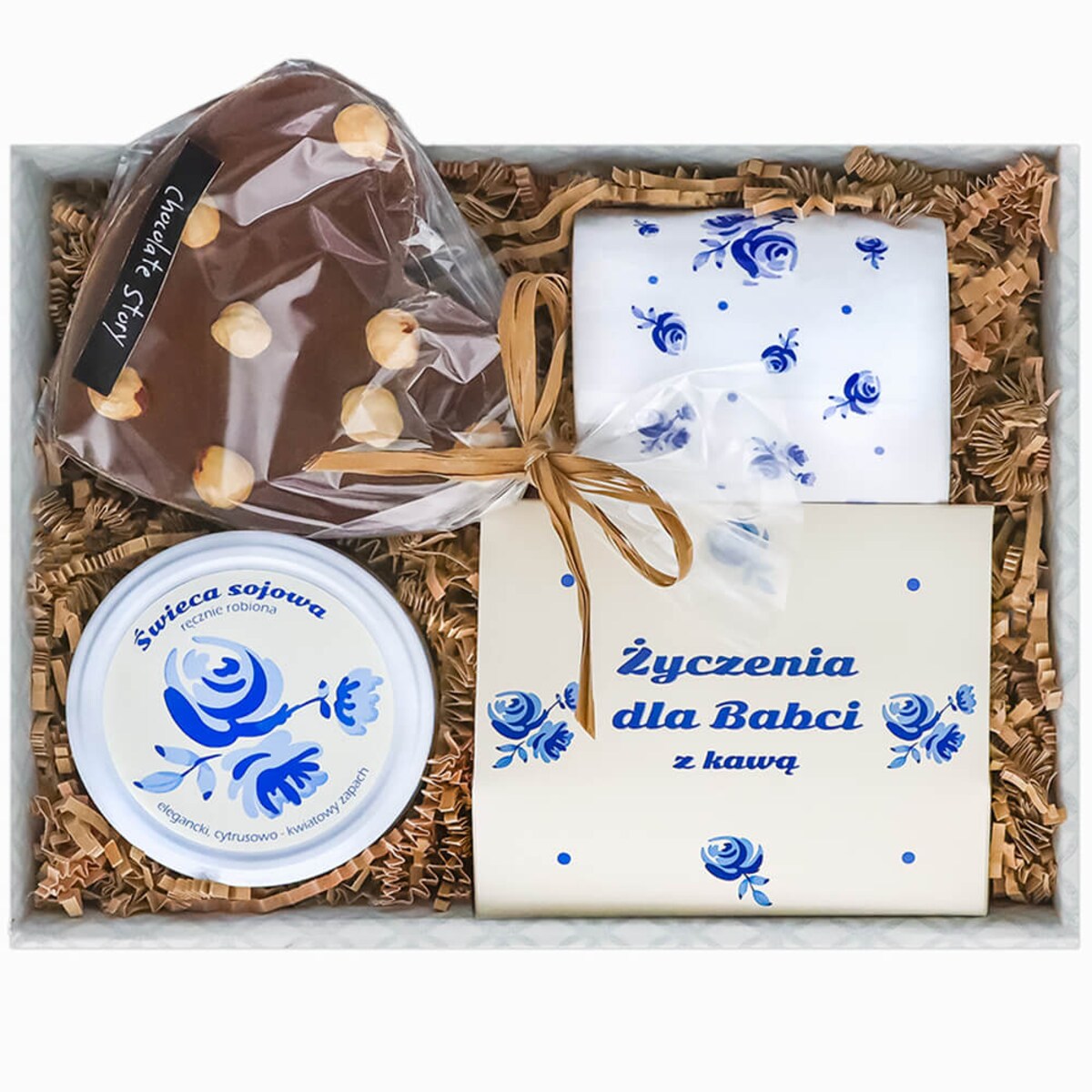 Gotowy zestaw prezentowy „Życzenia dla Babci” kawa aromatyzowana PREMIUM mix 5 saszetek kubek świeca czekoladowe serce prezent upominek na Dzień Babci