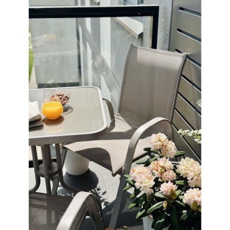 Zestaw mebli OGRODOWYCH stolik SZKŁO 2 x krzesła na taras BALKON do ogrodu