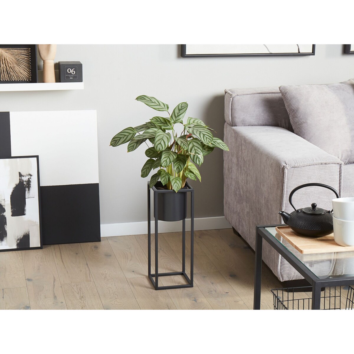 Doniczka na stojaku metalowa 15 x 15 x 40 cm czarna IDRA