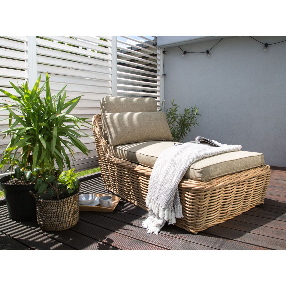 Leżak ogrodowy z poduszką BELSITO Rattan Naturalny