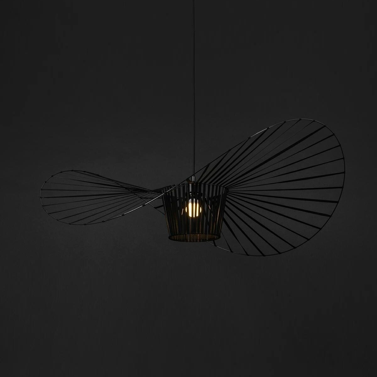 Czarna lampa wisząca Capello FH-2000S King Home kapelusz nad łóżko do sypialni