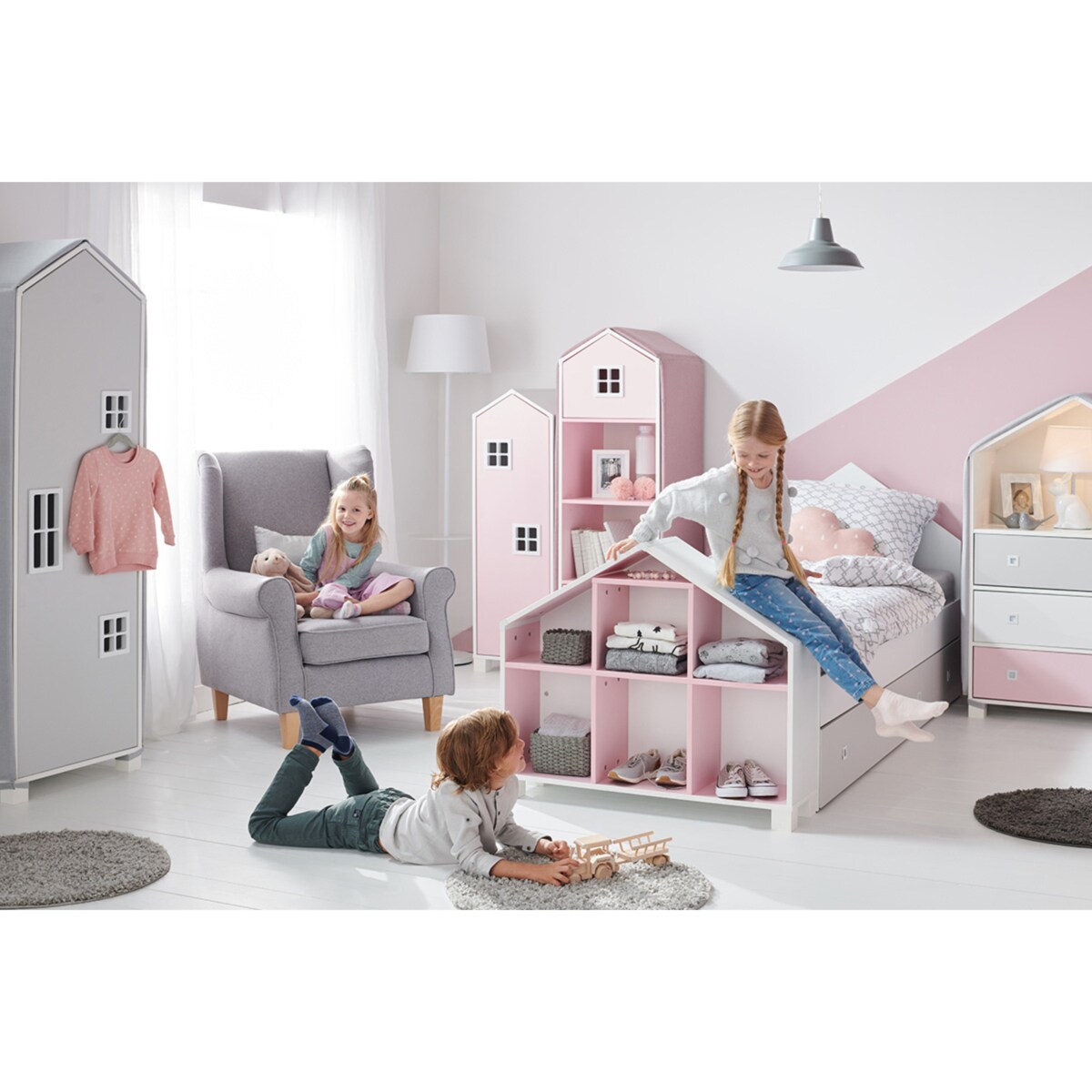 KONSIMO MIRUM Szara szafa z drążkiem w kształcie domku dla dziecka