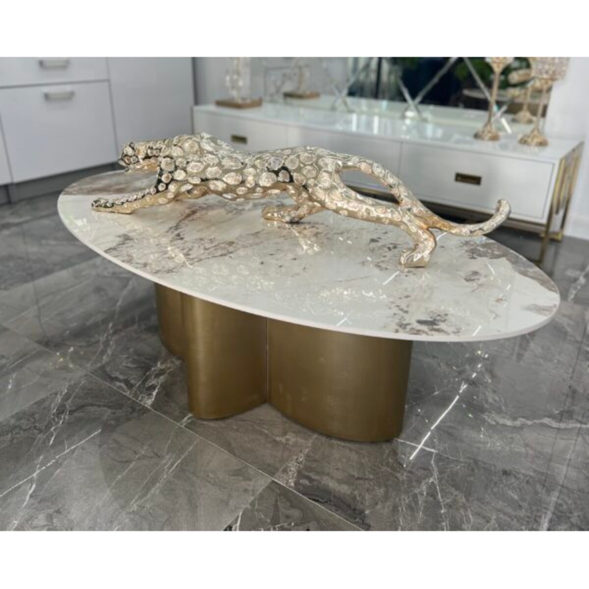 Nowoczesny złoty stolik kawowy owalny Premium Emporio z kamiennym blatem marmurkowym 130x70