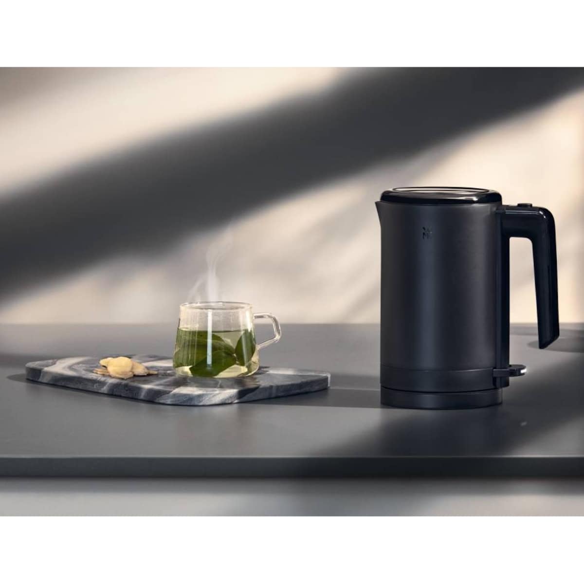 Czajnik elektryczny Deep Black KitchenMinis, 800 ml, WMF