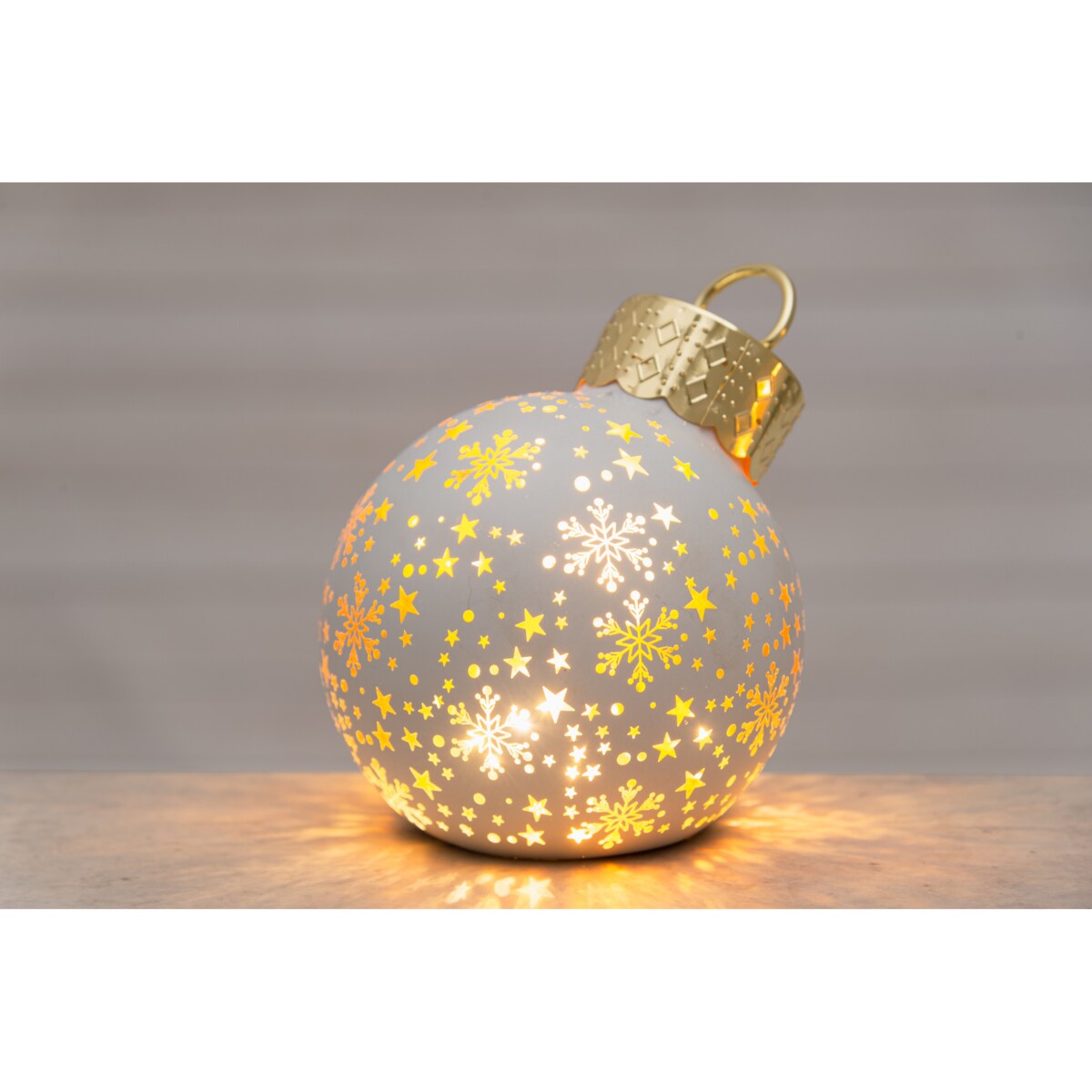 Bombka choinkowa szklana z oświetleniem LED, motyw gwiazdek, Ø 12 x 14 cm