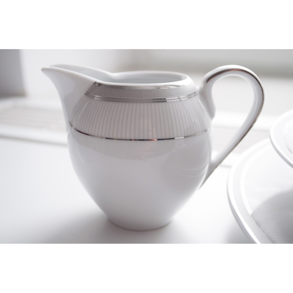 Garnitur do kawy dla 12 osób 40 el. Yvonne Julia E685