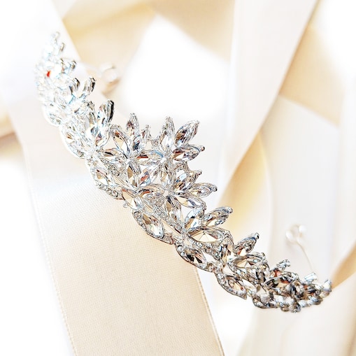 ELEGANCKA tiara diadem korona srebrna EFEKTOWNA błyszcząca ŚLUB przyjęcie wesele