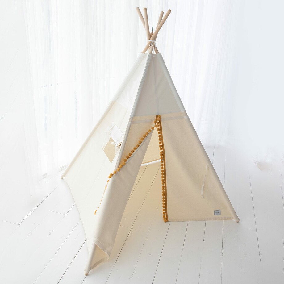 Namiot Tipi Daisy, zestaw z matą, poduszką i girlandą