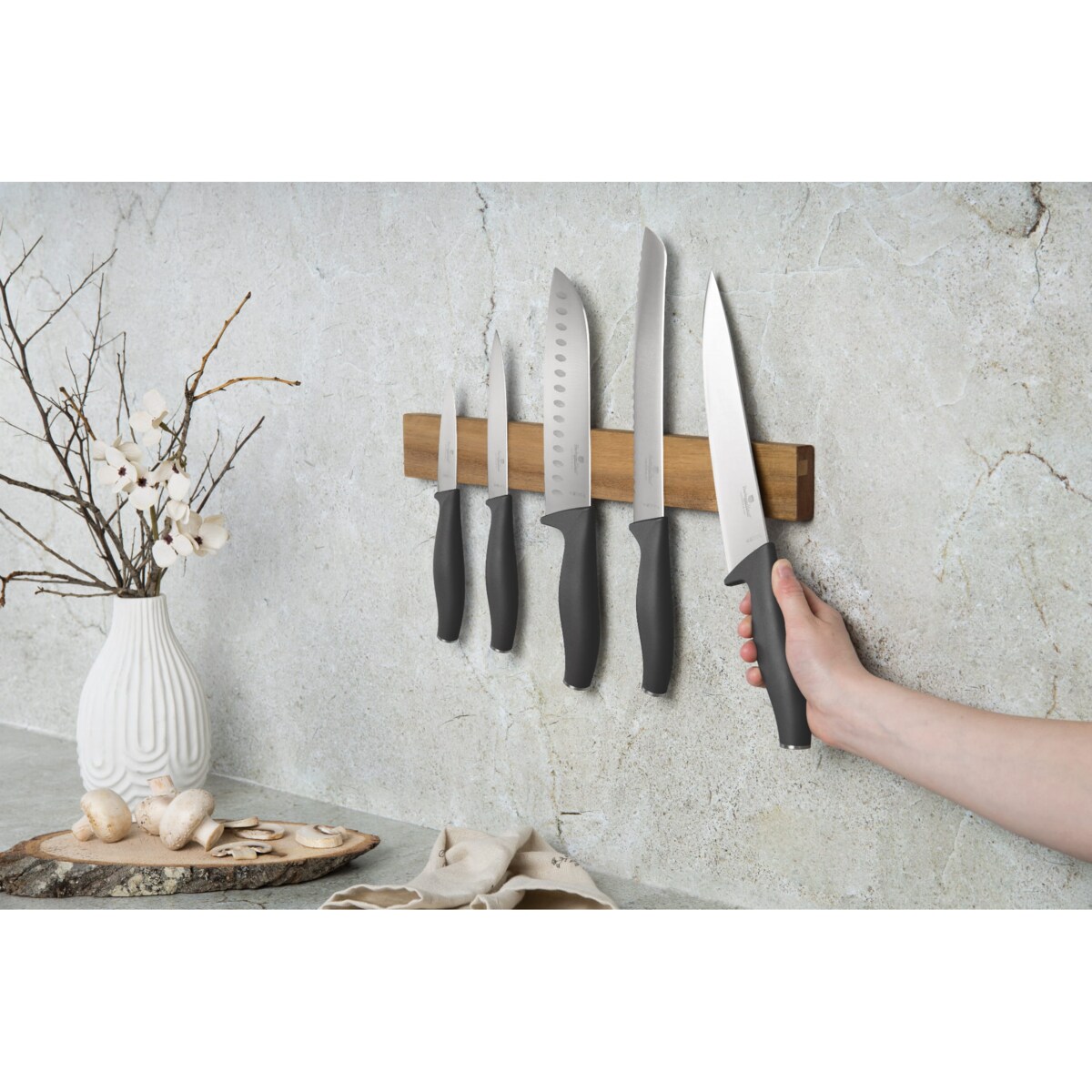 Zestaw noży z listwą magnetyczną 6 elementów BERLINGER HAUS Antracit