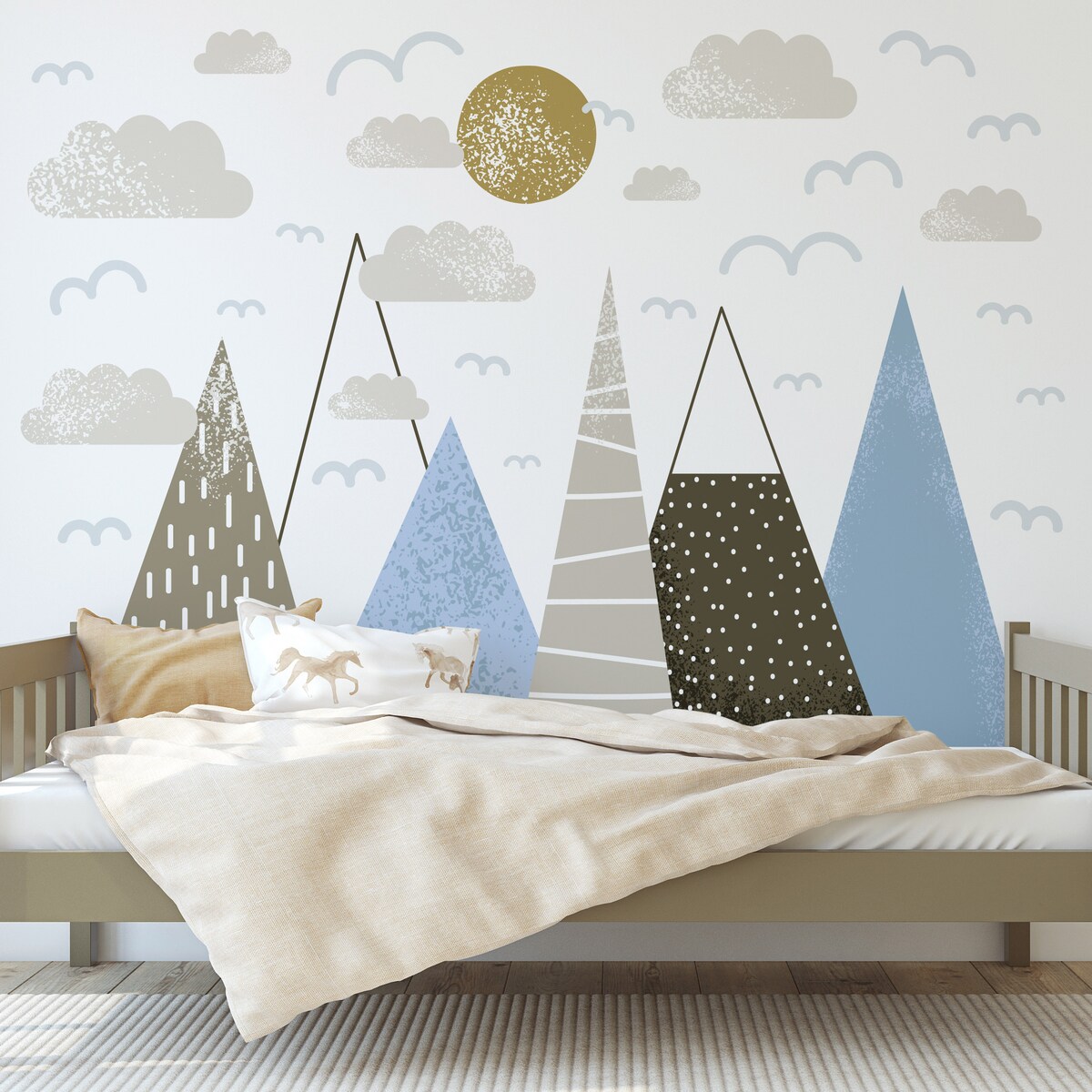 NAKLEJKI ŚCIENNE DLA DZIECI NIEBIESKIE GÓRY CHMURY PTAKI SŁOŃCE ZESTAW