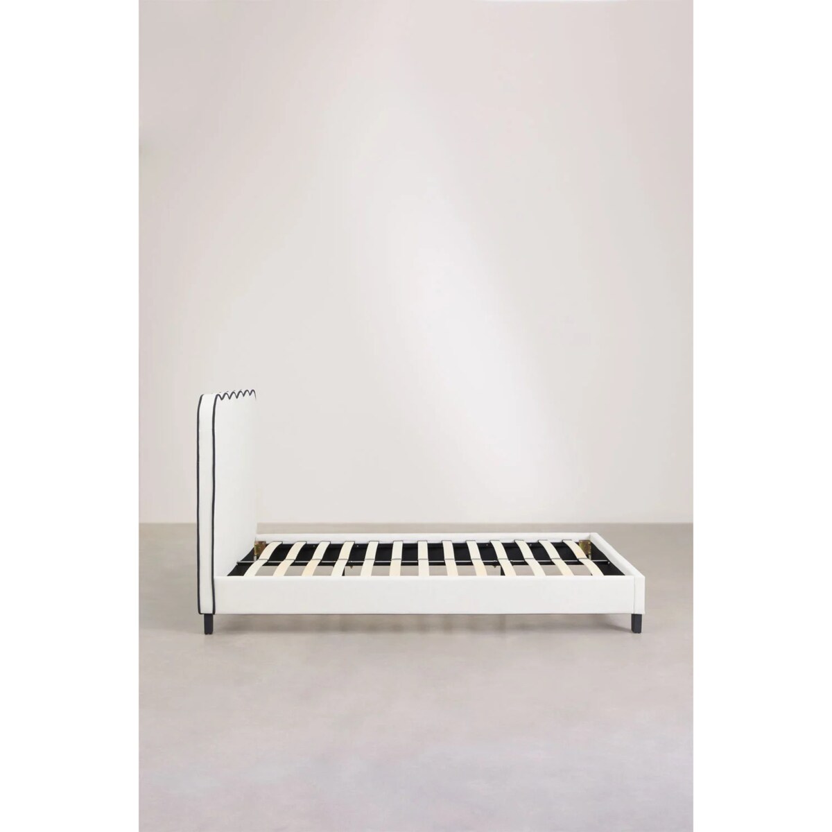 Łóżko tapicerowane białe 180x200 cm Zivon