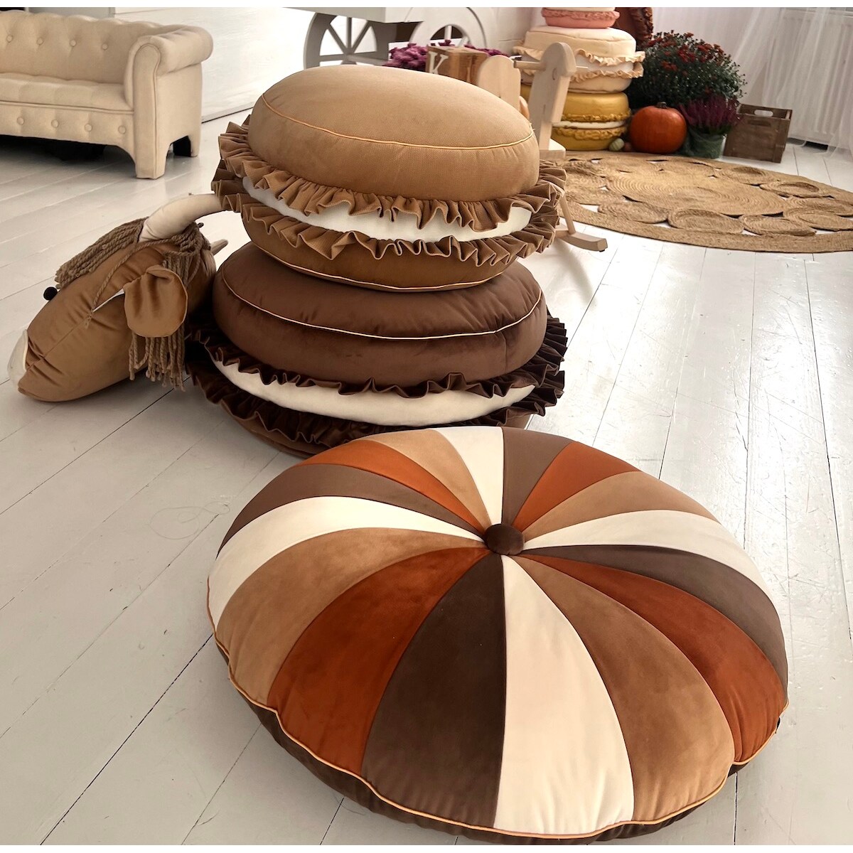 Pufa Teddy Velvet , patchworkowa poduszka 70cm.