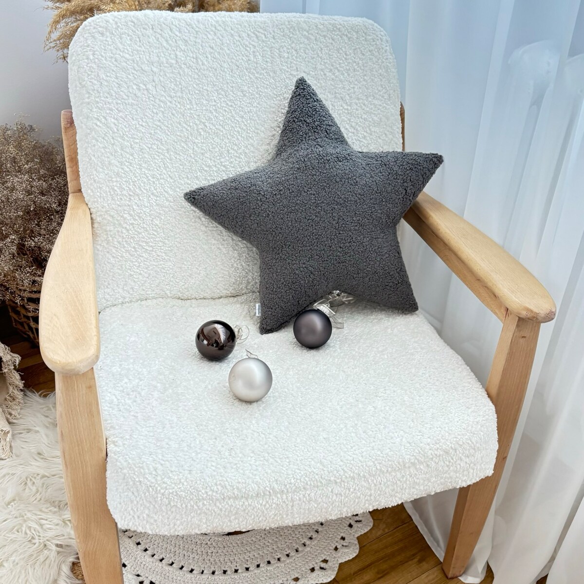 Poduszka Gwiazda boucle szara