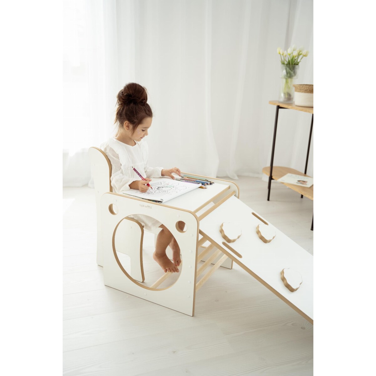 Krzesełko dla dziecka