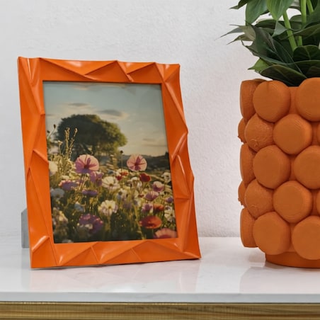 Ramka na zdjęcia Orangy, zdjęcie 20 x 25 cm, kolor pomarańczowy, żywica syntetyczna, rama 25,8 x 2 x 31 cm, na fotografie i portrety, Mauro Ferretti