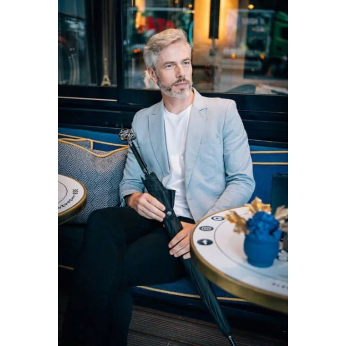 Długi parasol Skull, czarny