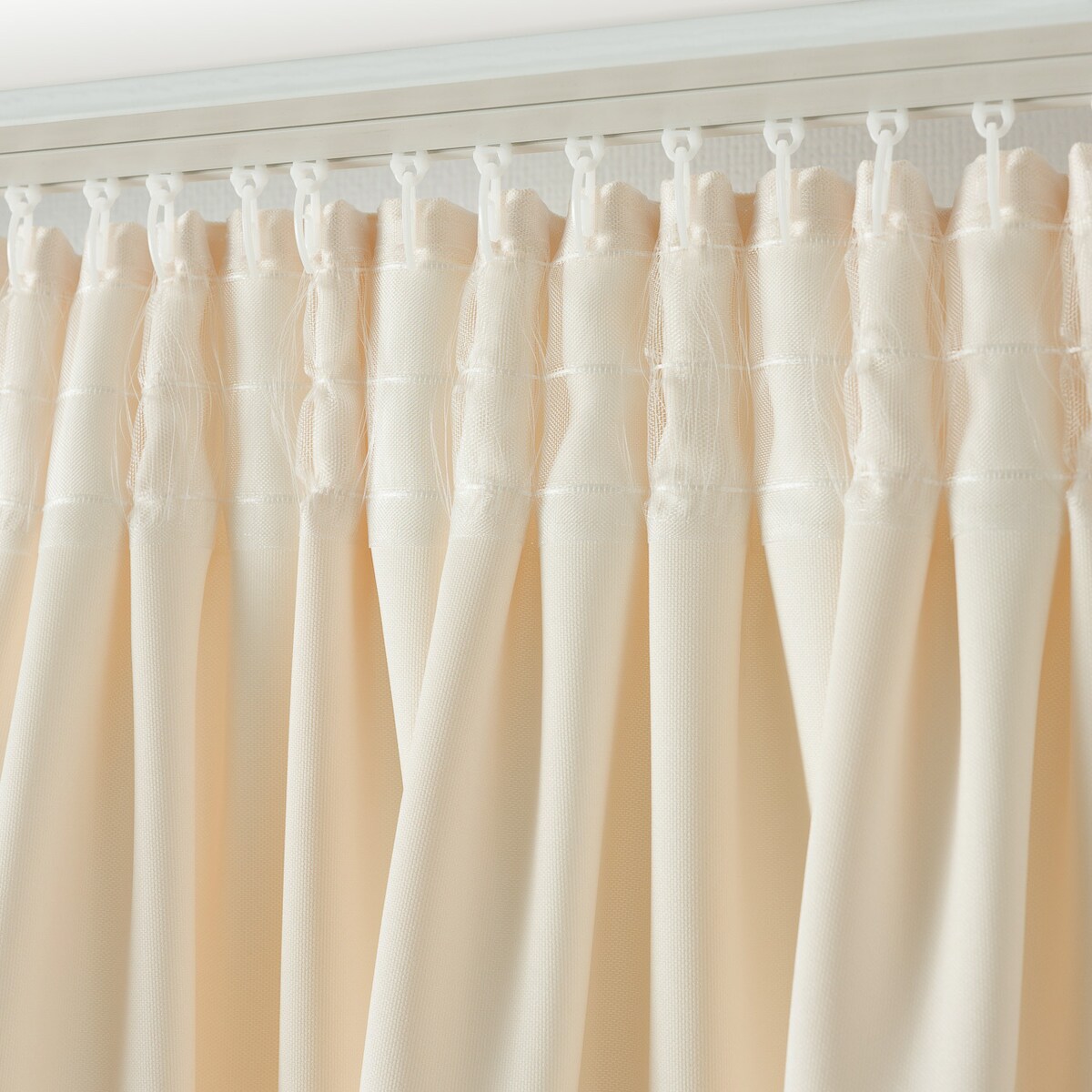 Zasłona na taśmie marszczącej ecru aksamitna 140 x 280 cm 1 szt. 140x280 ecru