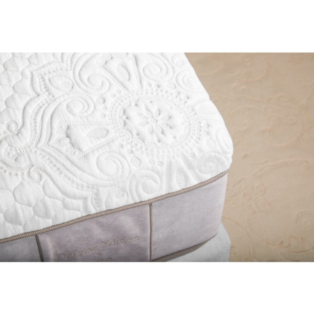 Materac Hilding DeLuxe AIDA 200 x 200 cm Baroque