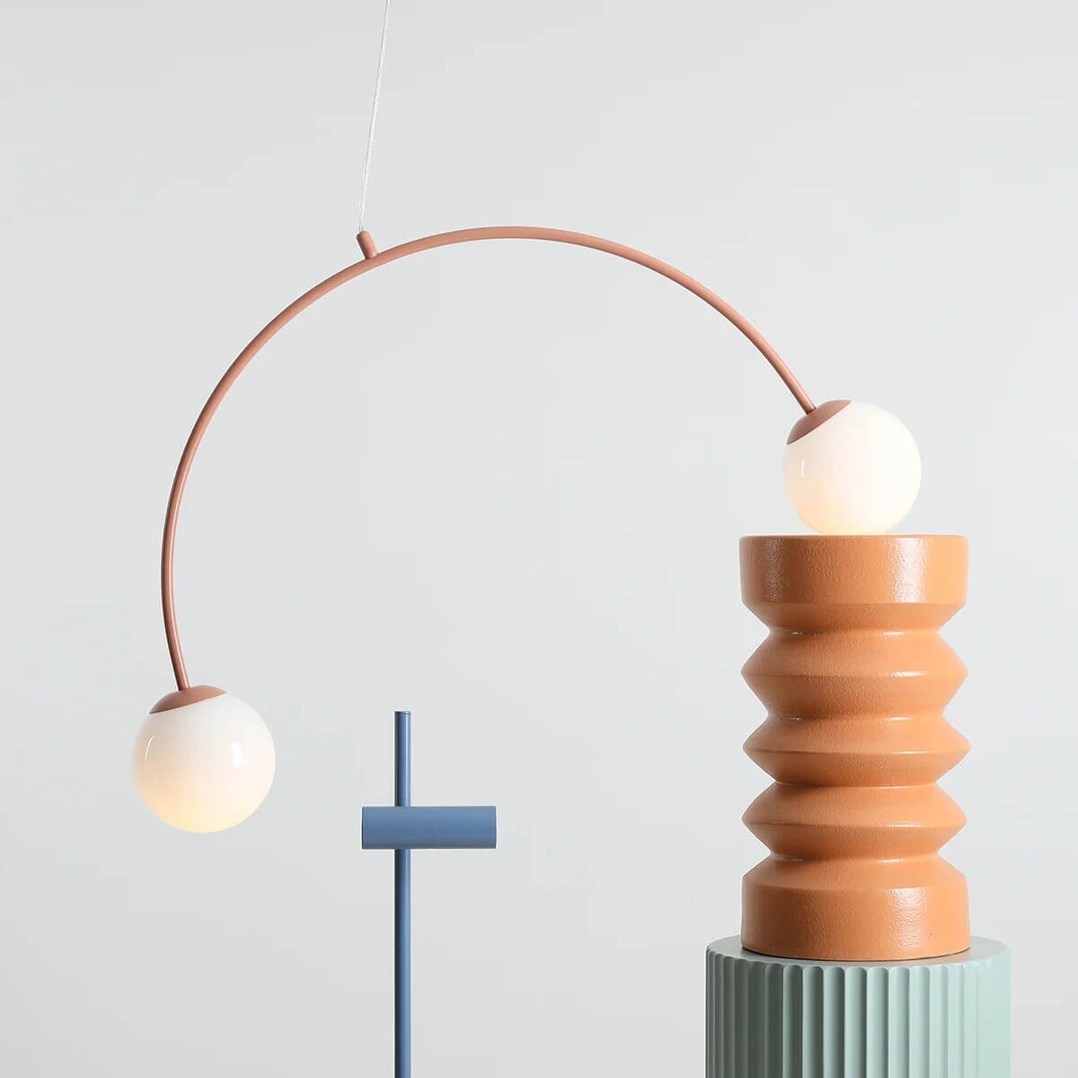 Wisząca lampa nad stół Una 1116H11 Aldex podwójna kule metal szkło koralowa