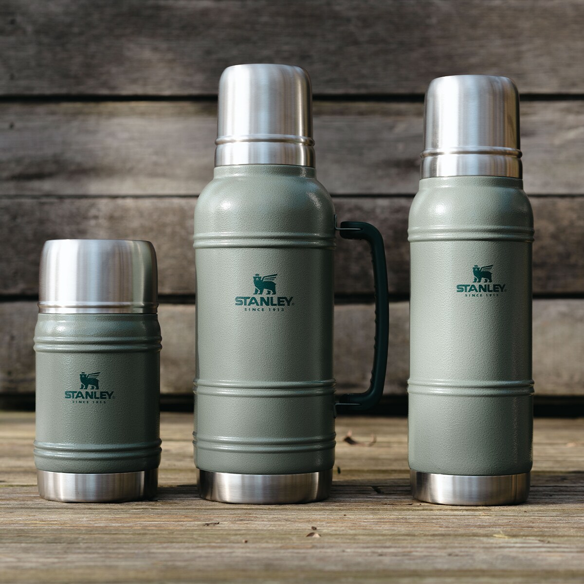 Termos THE ARTISAN 1 l - HAMMERTONE GREEN / Stanley