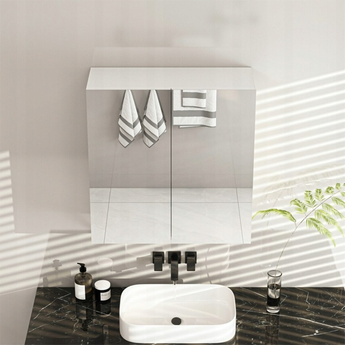 Wisząca szafka do łazienki z lustrem biała mdf nowoczesny design