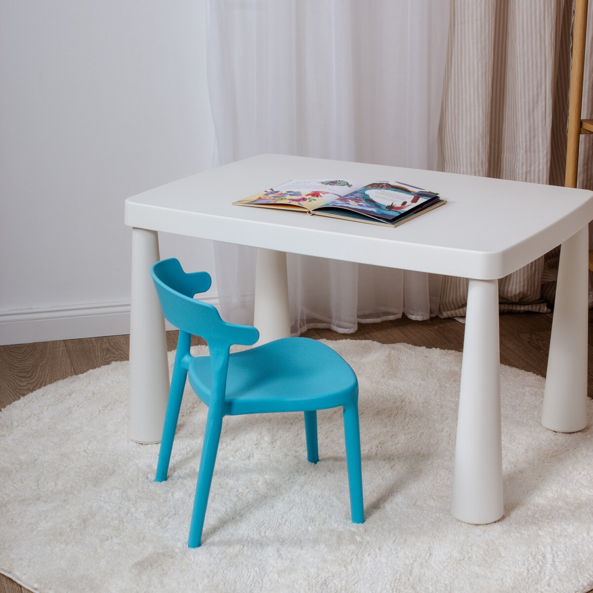 Krzesło dla dzieci plastikowe stabilne dziecięce niebieskie