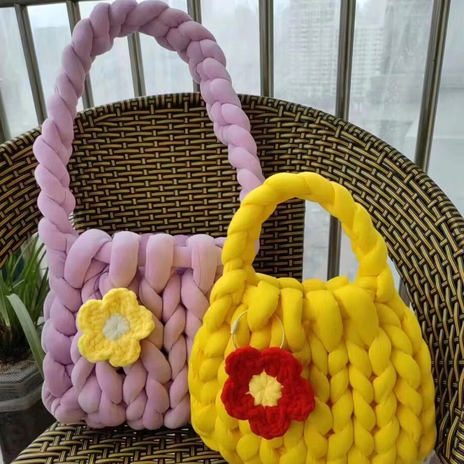 Włóczka do szydełkowania wyplatania gruba na koc Tube 20 mm czarna #18