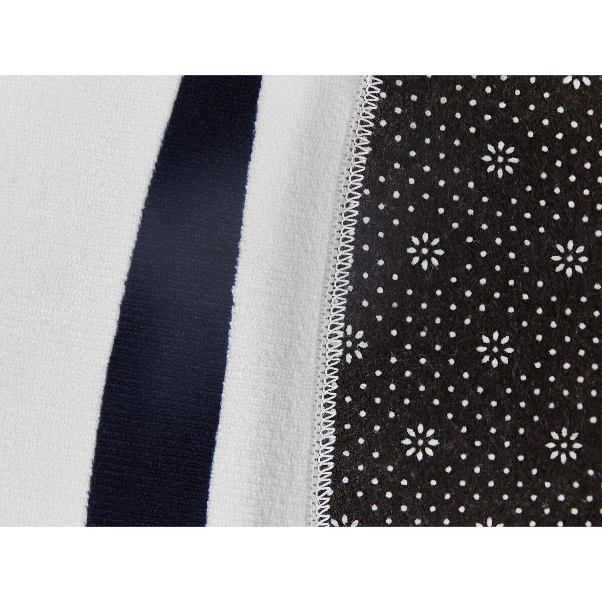 Dywan dziecięcy kot ⌀ 100 cm biały KITTY