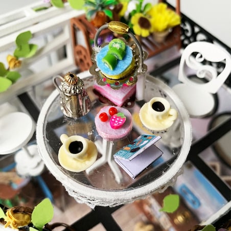 Miniaturowy domek - Pet Club