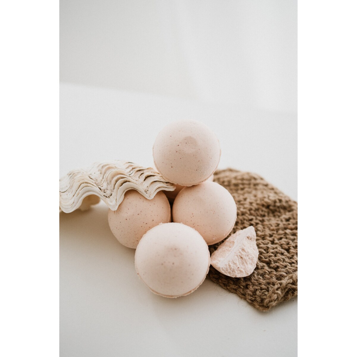 Energetyzująca kula do kąpieli PINK ENERGY Energizing Bath bomb