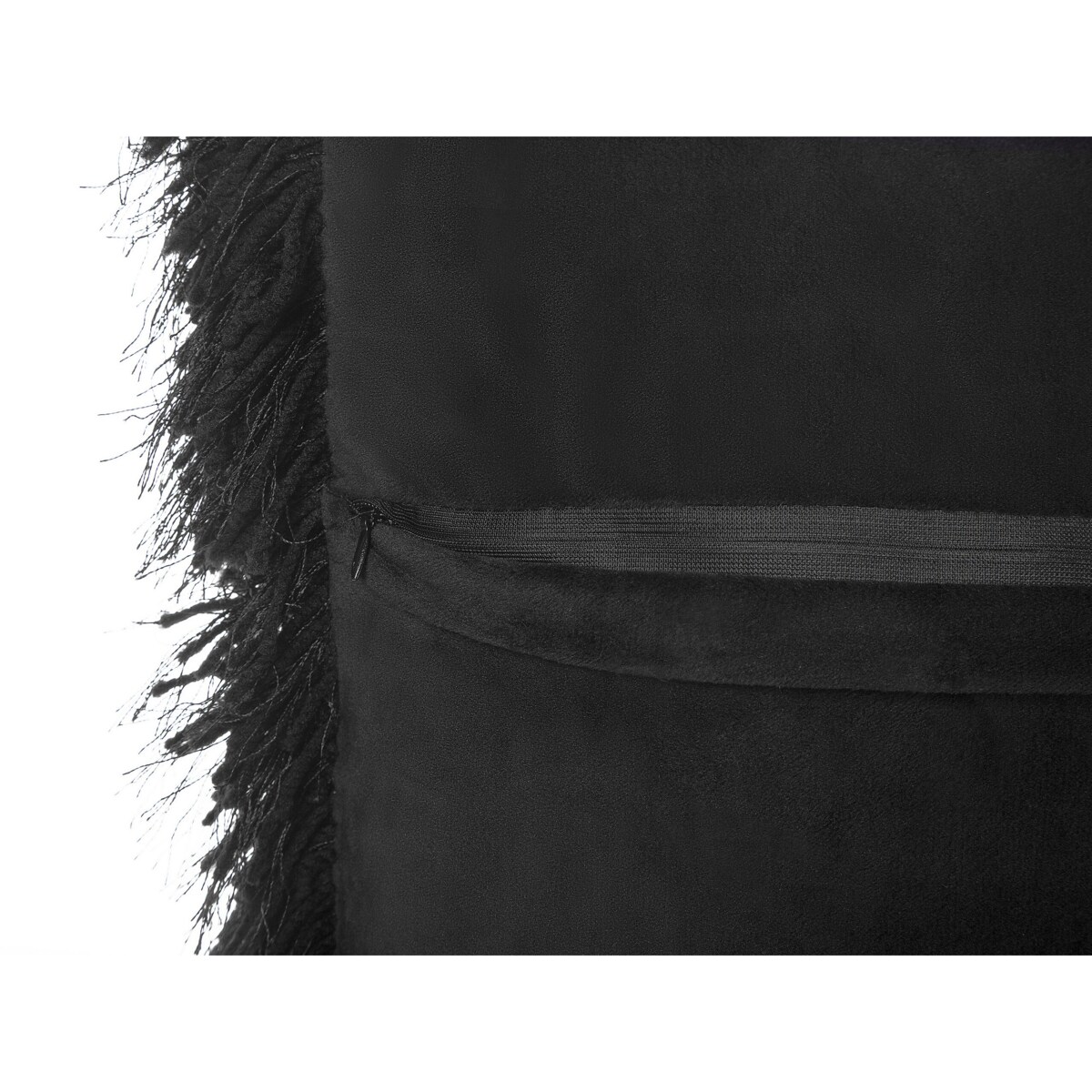 2 poduszki dekoracyjne włochacze 45 x 45 cm czarne CIDE