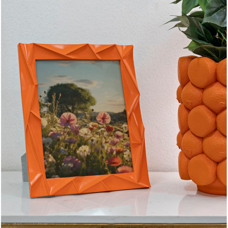 Ramka na zdjęcia Orangy, zdjęcie 20 x 25 cm, kolor pomarańczowy, żywica syntetyczna, rama 25,8 x 2 x 31 cm, na fotografie i portrety, Mauro Ferretti
