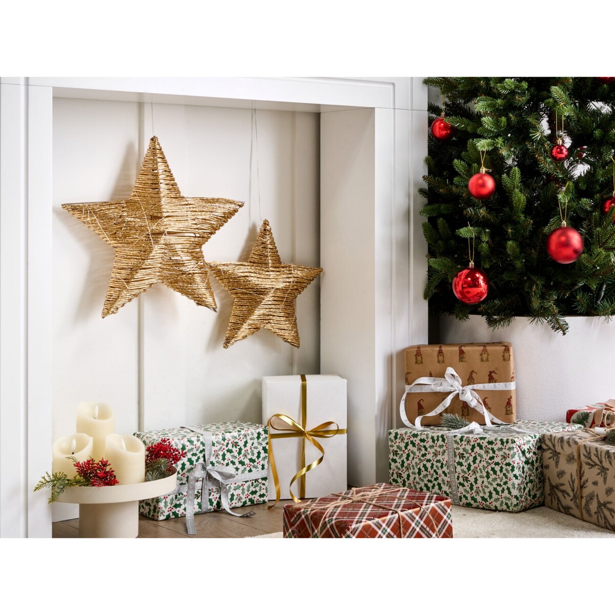 Zestaw 2 dekoracji świątecznych LED HAMPEN Gwiazda 24/30 cm Złoty