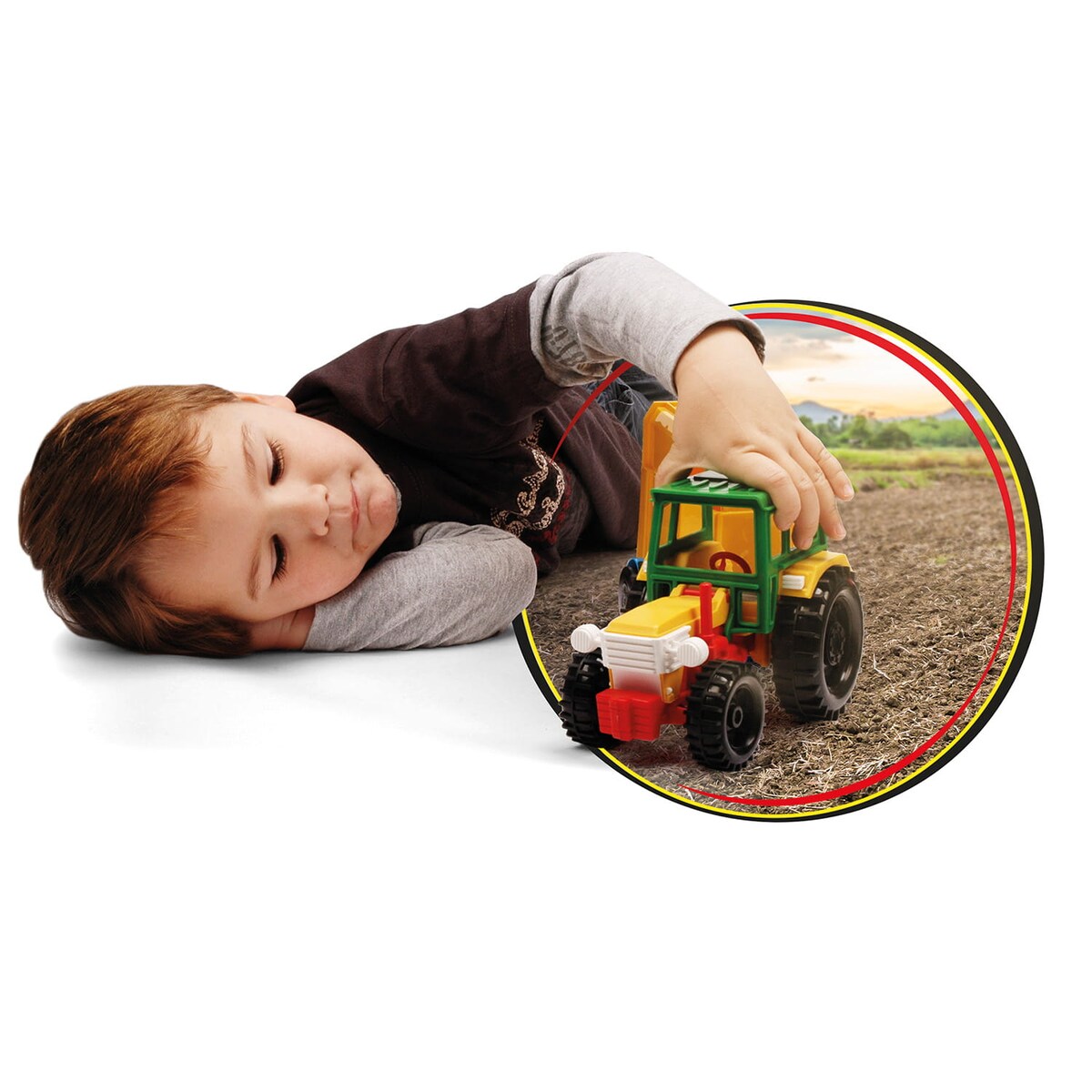 Traktor z przyczepą na konia