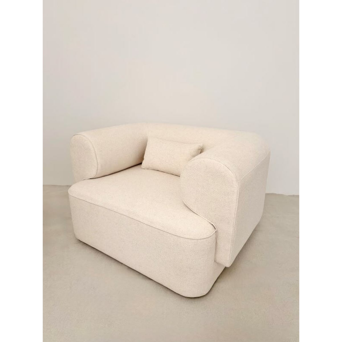 FOTEL BELAGIO KREMOWY NOWOCZESNY DESIGN I WYJĄTKOWY KOMFORT