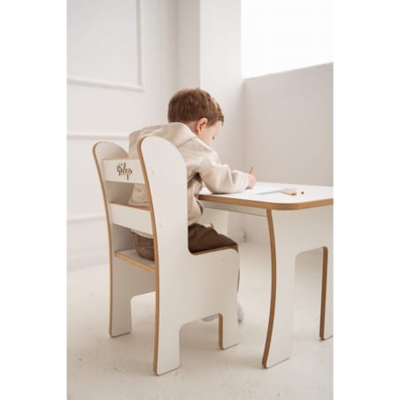 Stolik + krzesełko z imieniem