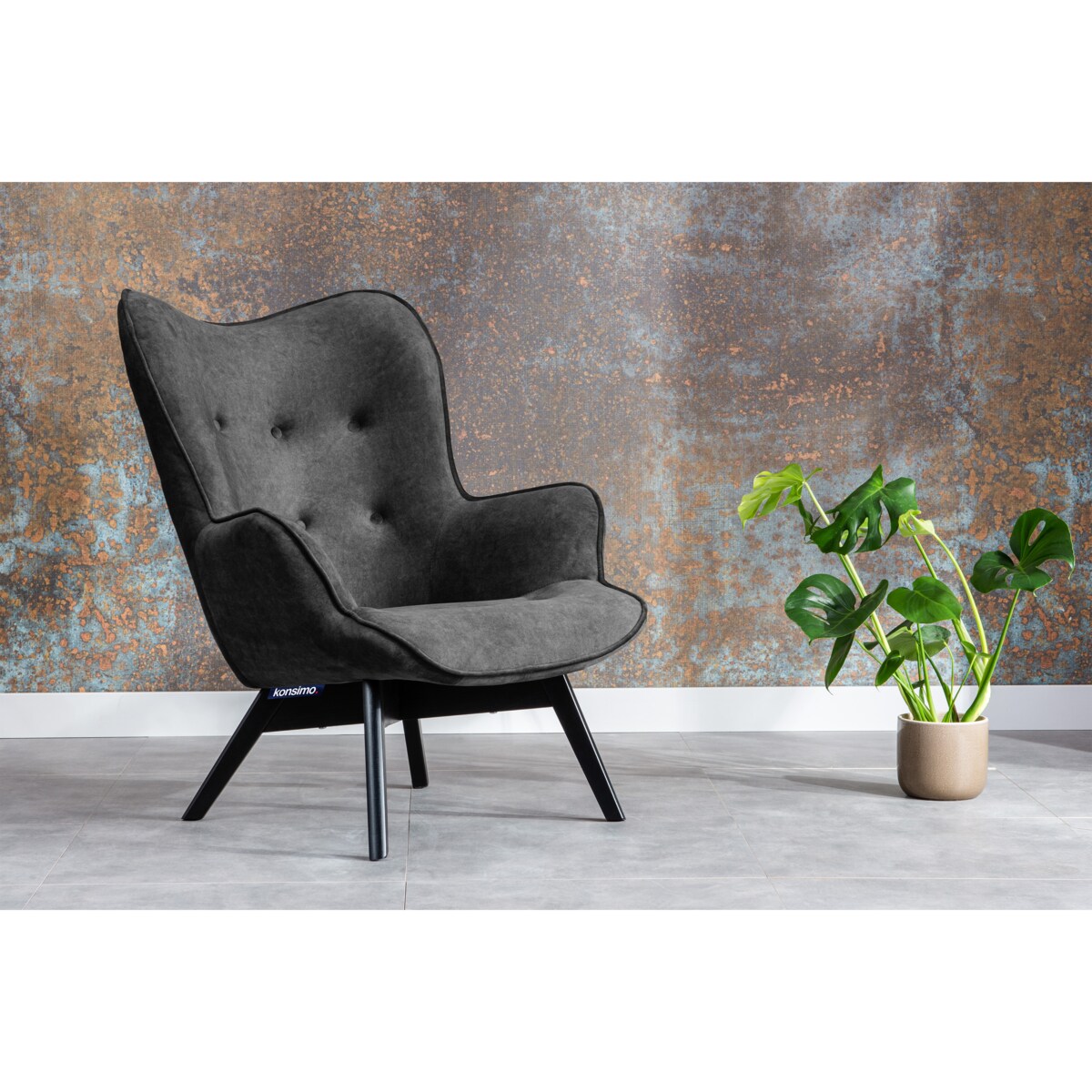 KONSIMO GLORI Fotel relaksacyjny welurowy z pikowaniem w kolorze grafitowym