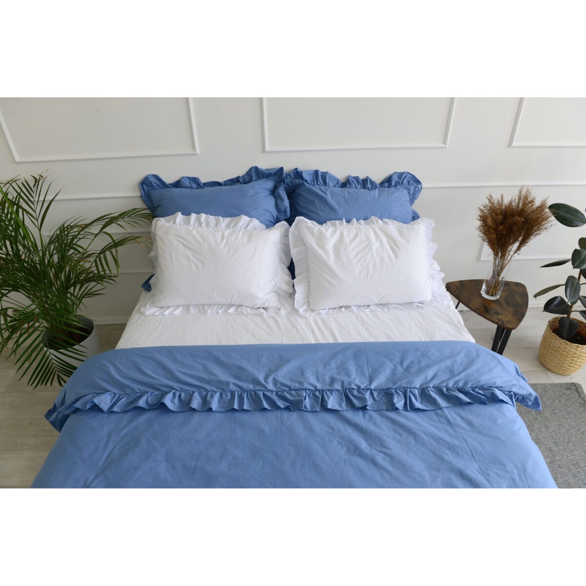 Pościel Bawełniana Z Falbanką Zestaw Komplet Do Sypialni Kołdra + 4 Poduszki 220X200 Cm Niebieski Jeans Biel