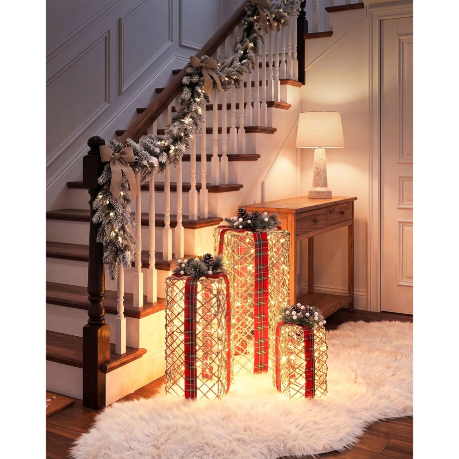 Zestaw 3 dekoracji świątecznych LED KAUSALA 65/55/45 cm Prezenty świąteczne Brązowy