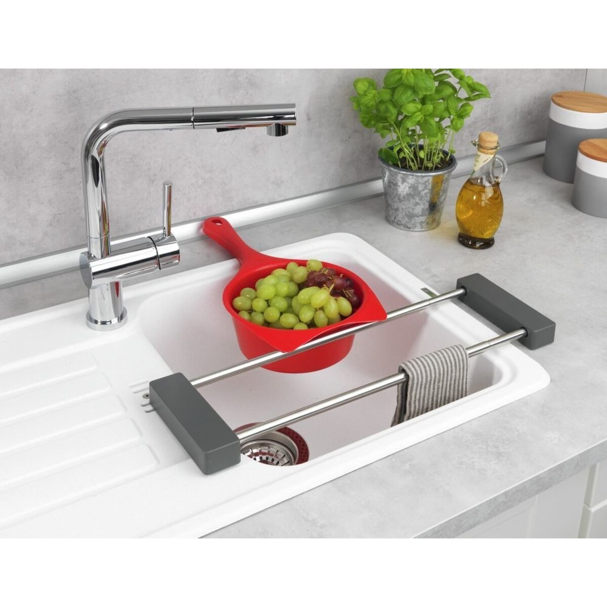 Suszarka do warzyw z deską do krojenia CAMI, teleskopowa, 2w1, WENKO