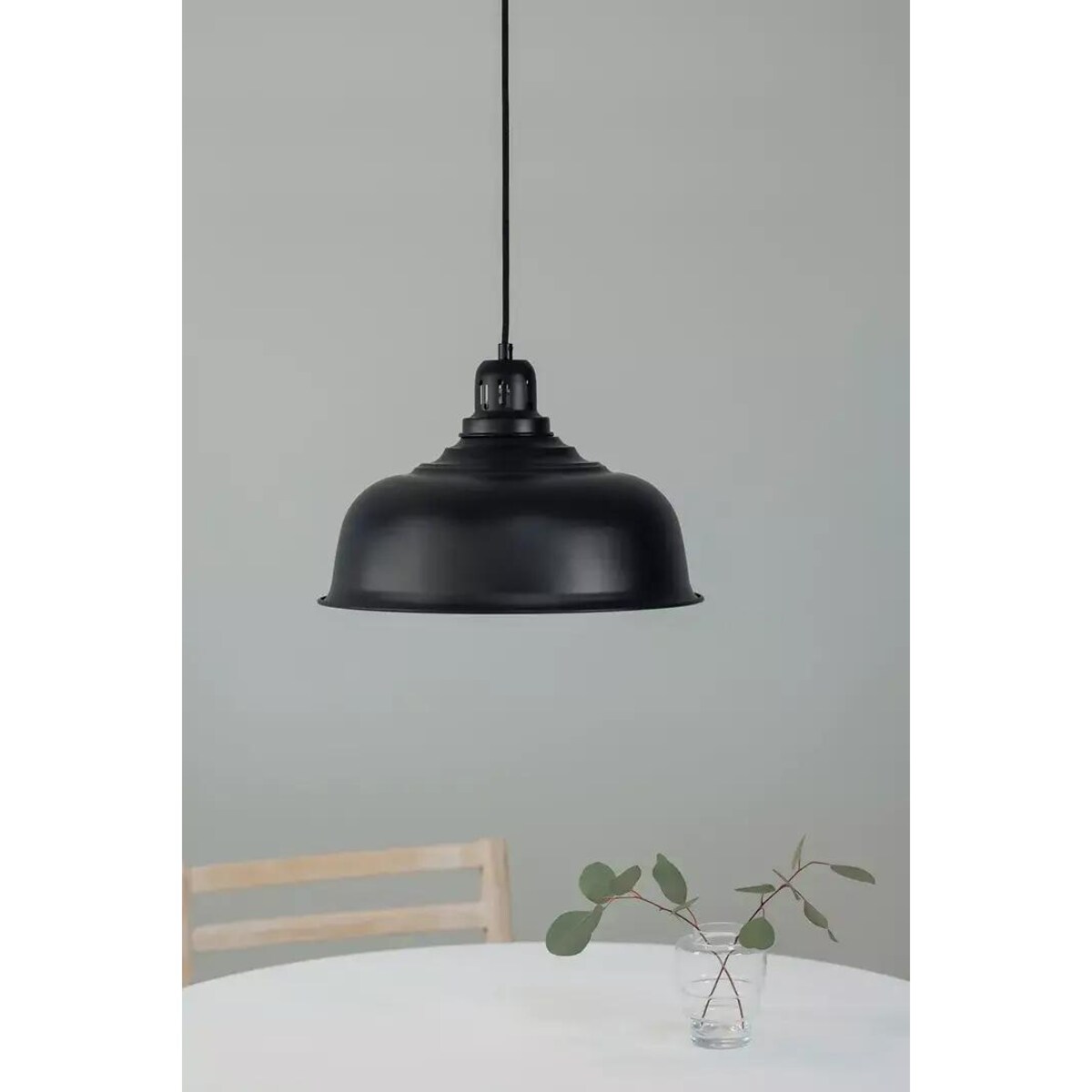 Wisząca lampa jadalniana Port nad stół czarna industrial