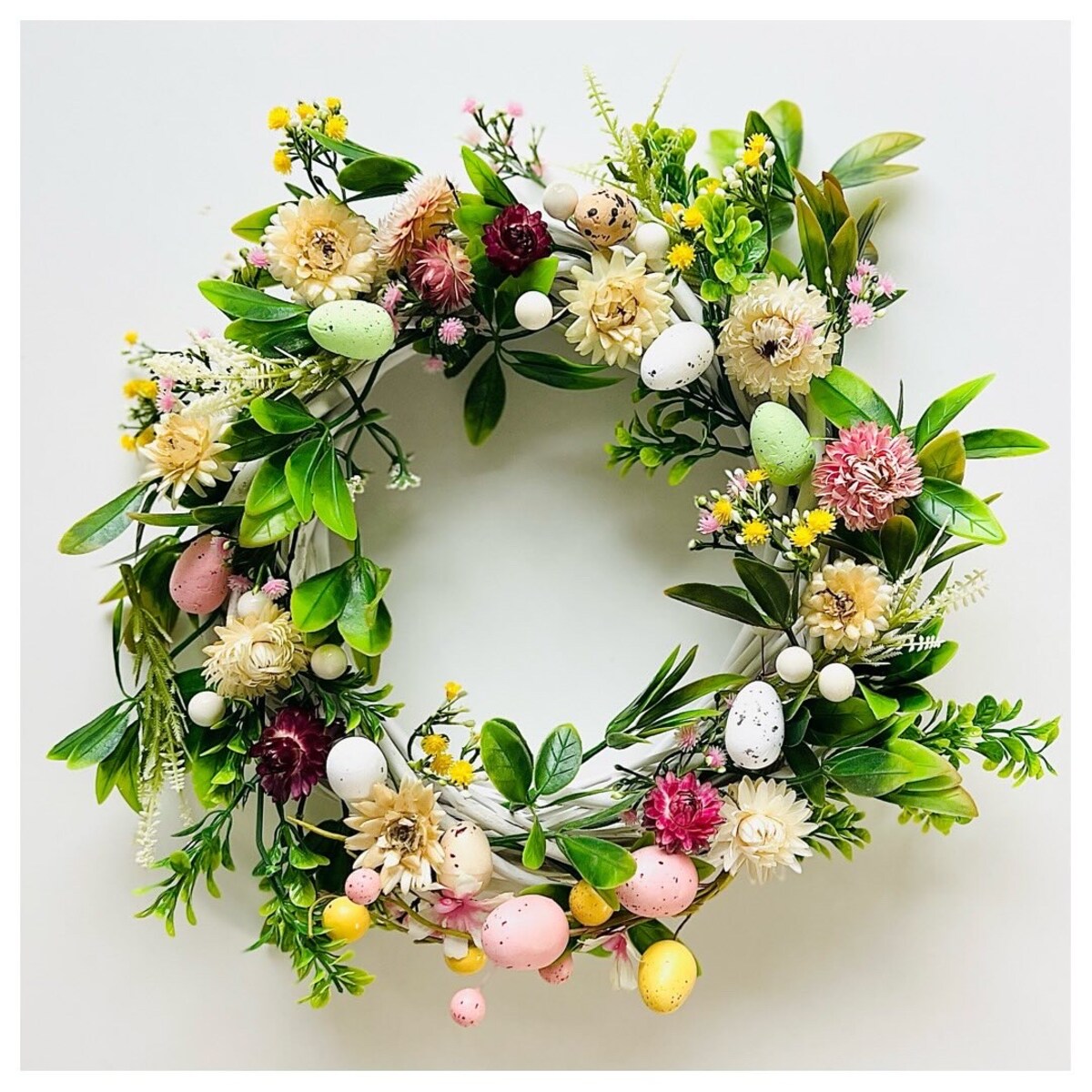 Wiosenny wieniec wielkanocny 40 cm