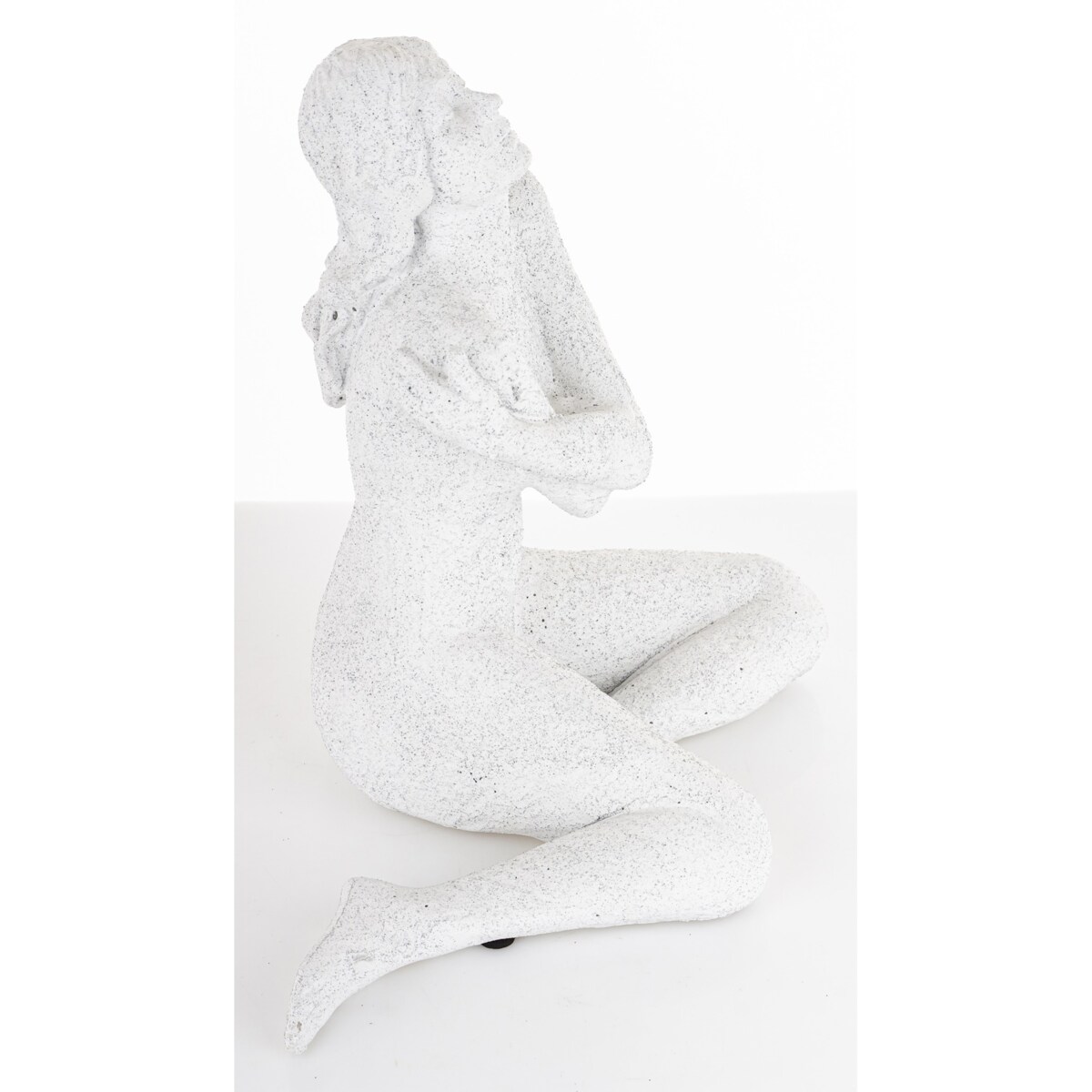 Figura siedzącej kobiety 21,5x21x15 cm DONNA-3