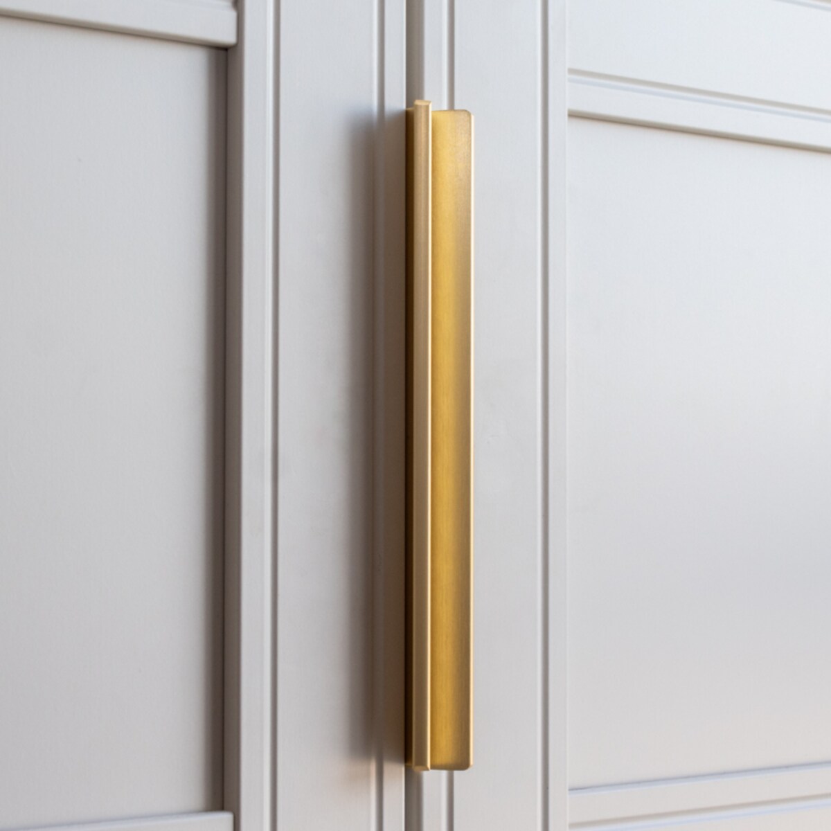 Uchwyt meblowy 160 mm mat krawędziowy złoty loft do mebli szafek i suflad