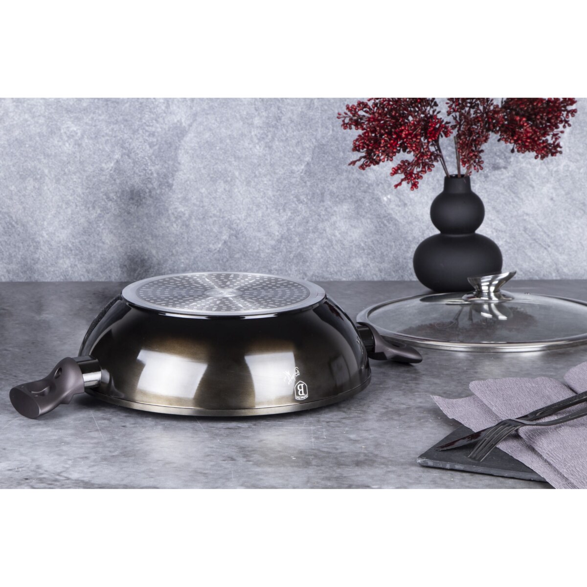 Wok z powłoką granitową 30cm 4L BERLINGER HAUS Shiny Black