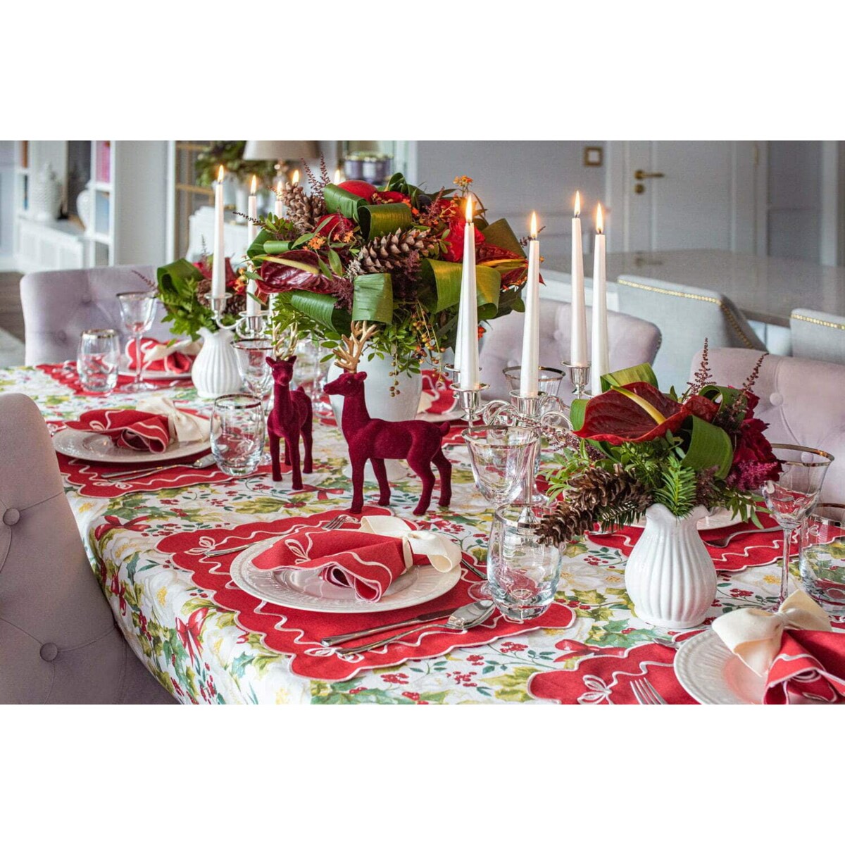 Bieżnik Very Holly Christmas - 45 cm x 150 cm