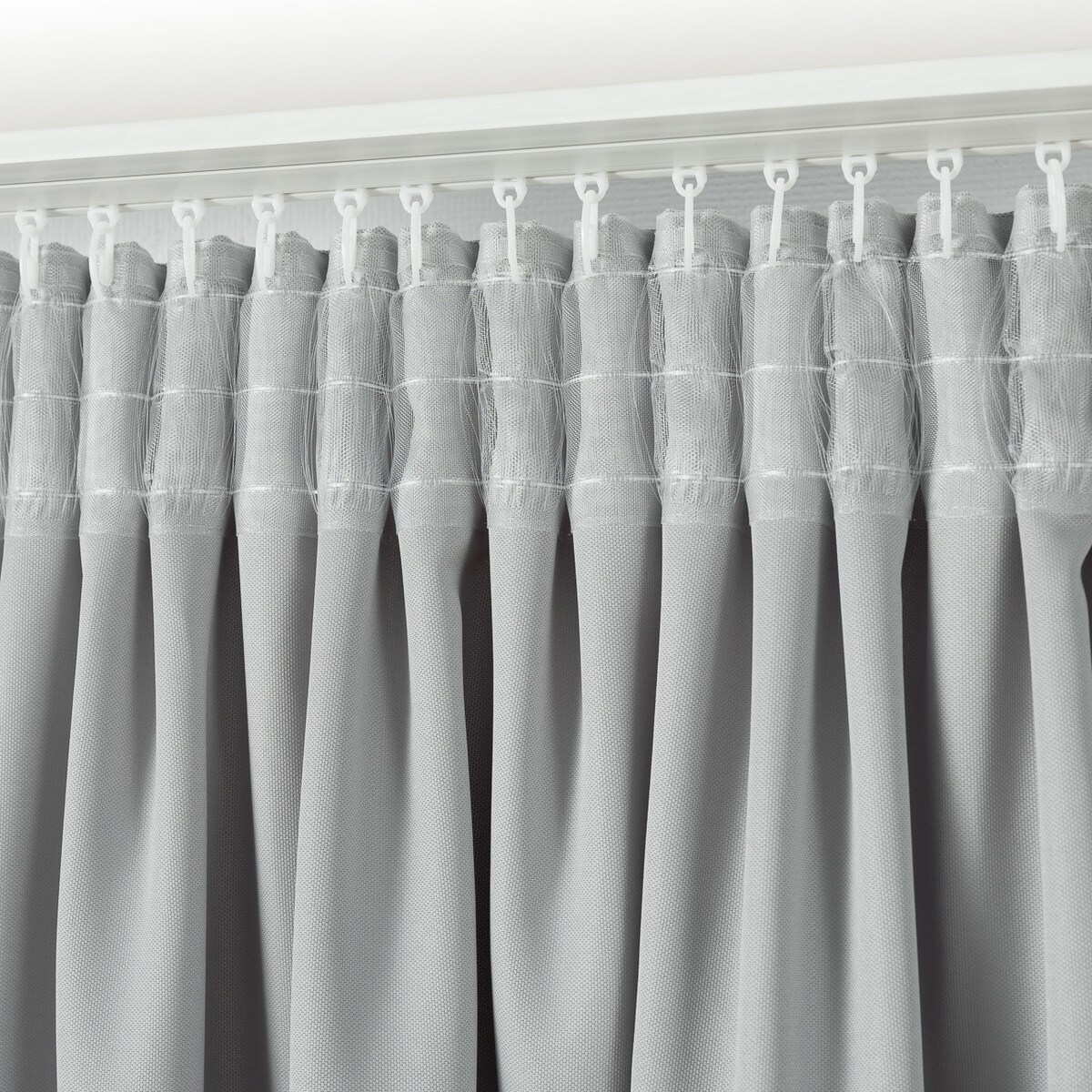 Zasłona na taśmie marszczącej srebrna aksamitna 140 x 280 cm 1 szt. 140x280 srebrny