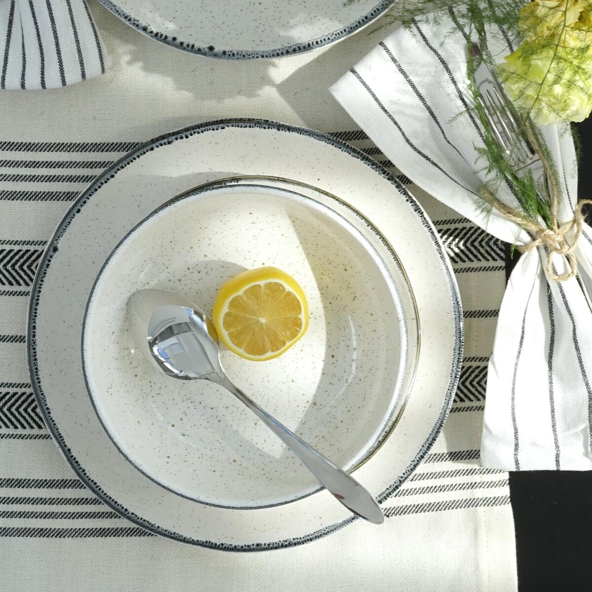 VILLA ITALIA Talerz płytki 26,5 cm VANILLA