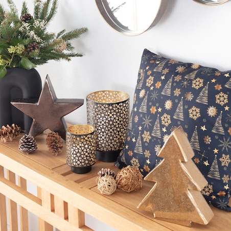 Poszewka Kinga na poduszkę 60x60 złoty wzór na czarnym tle