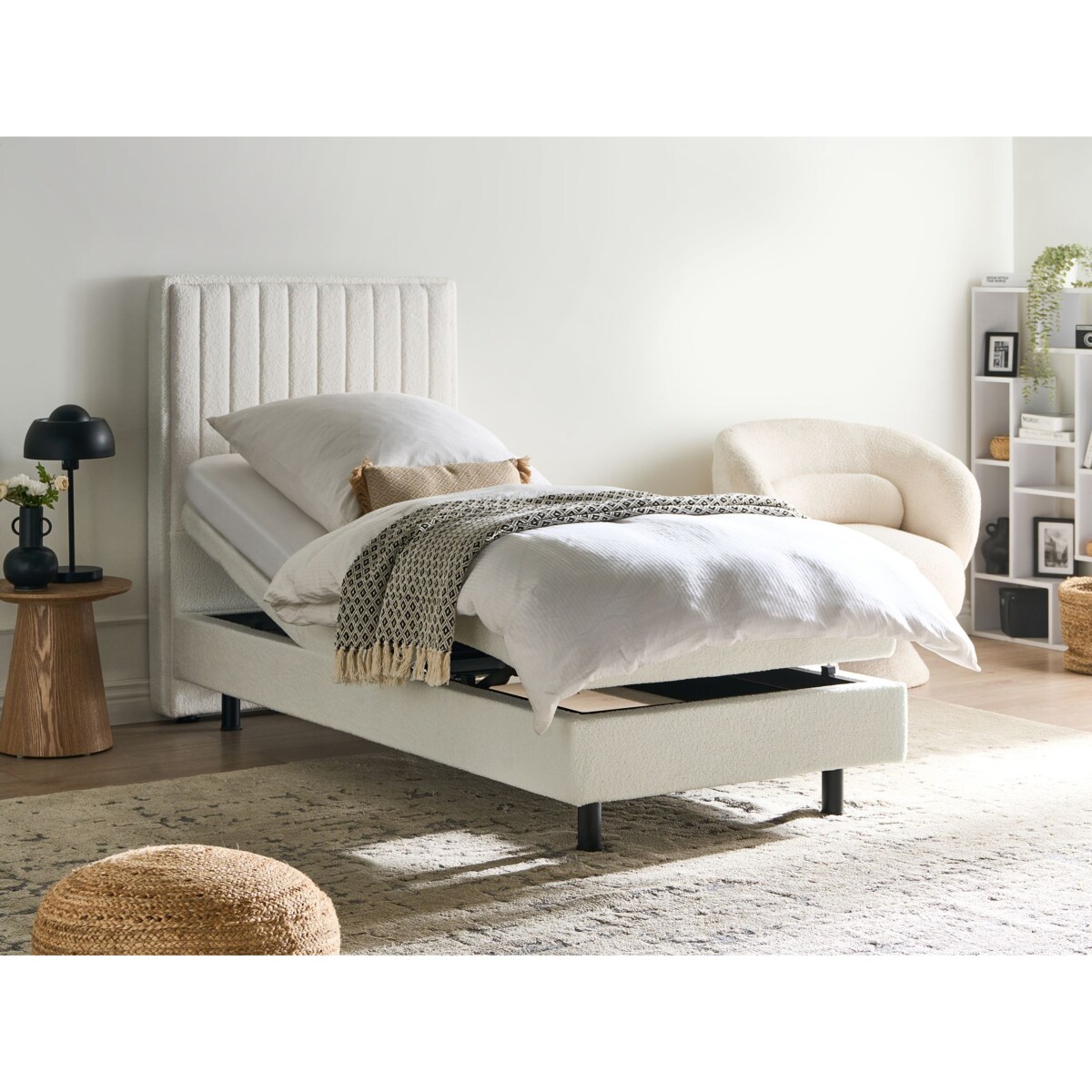 Łóżko regulowane Boucle DUKE II 90 x 200 cm Złamana biel